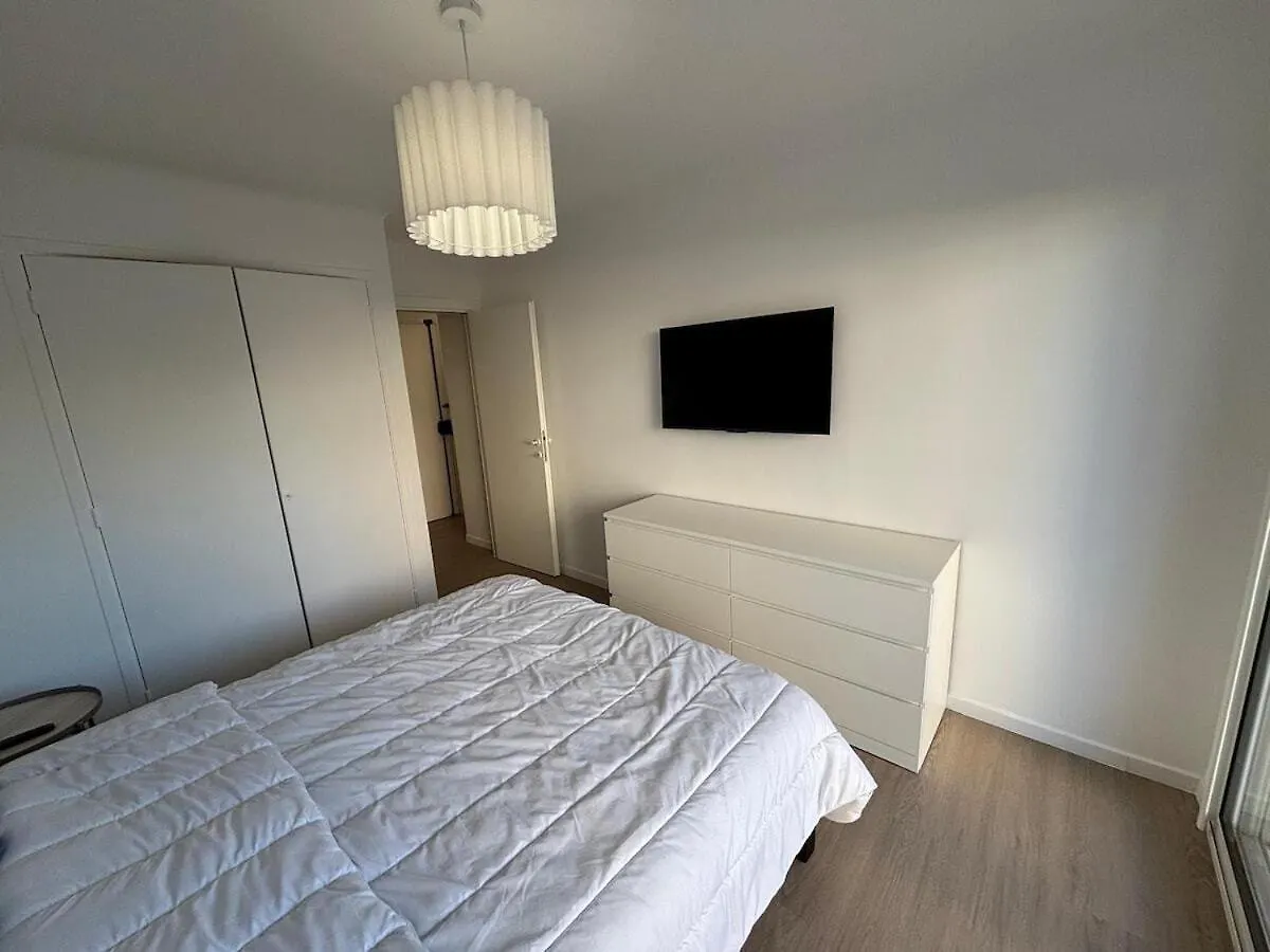 2-Bedroom Royal Beach, A 2Minutes De La Plage Cannes