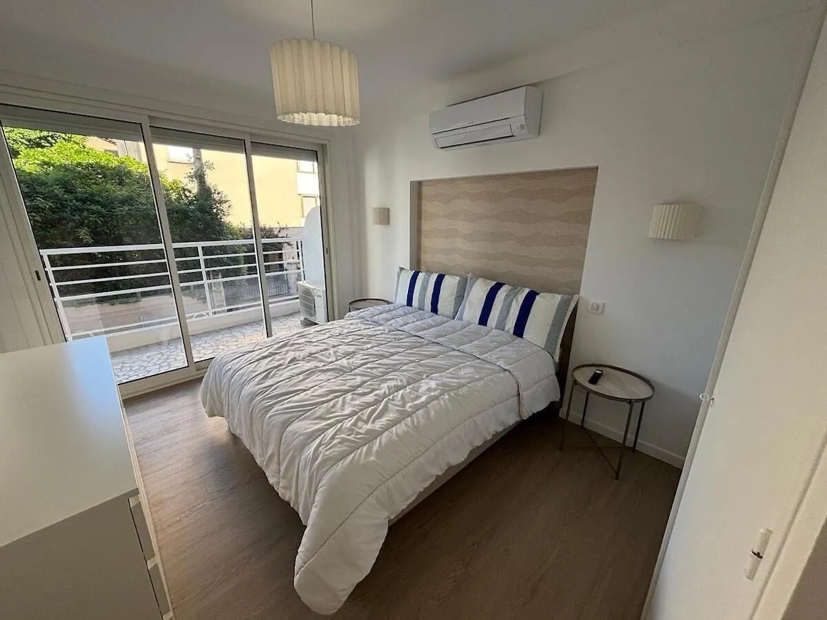 2-Bedroom Royal Beach, A 2Minutes De La Plage Cannes